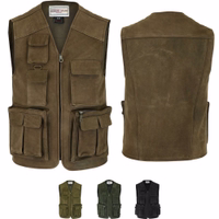 Herren-Jagdlederjacke in Schwarz Front- und Rückansicht einer Herren-Jagdweste aus dunkelbraunem Nubukleder. Das ärmellose V-Ausschnitt-Design verfügt über einen Frontreißverschluss und aufgenähte Taschen, ergänzt durch ein weiches Polyesterfutter für angenehmen Tragekomfort.