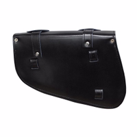 Motorrad-Satteltasche Solo-Motorradtasche German Wear Motorcycle Saddlebag Solo – Premium Leder-Motorradtasche mit Regenabdeckung, rechte Ansicht. Ideal für Werkzeug und Zubehör. Shoppen Sie jetzt für Qualitäts-Satteltaschen.