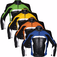 Personalisierte Motorradlederjacke aus feinstem Kalbsleder Steigere dein Fahrerlebnis mit der personalisierten Motorradlederjacke aus Kalbsleder. Aus feinstem Kalbsleder gefertigt, bietet sie maximalen Schutz & Stil. Wähle aus lebendigen Farben – heute noch kaufen!