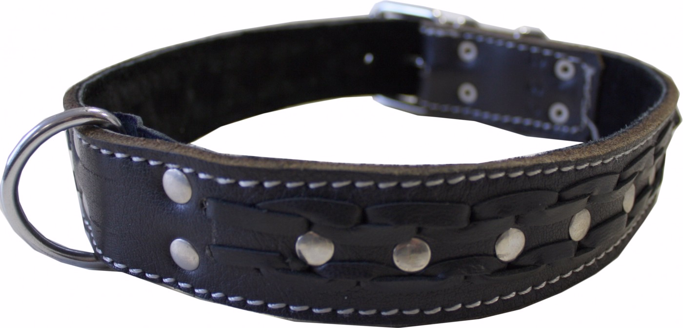 German Wear Schwarzes Lederhundehalsband Vorderansicht des German Wear Echtleder Hundehalsbands in Schwarz mit weißer Naht breiter Form und Nieten für Komfort und Stabilität perfekt für große Hunderassen und Jagdhunde gleich online bestellen