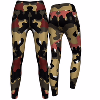 Front- und Rückansicht der Damen Camo Sportleggings aus hochdehnbarem Stoff mit grünem Camouflage-Design, das Komfort und Stil für Gym, Yoga und Freizeit bietet. Jetzt online kaufen.