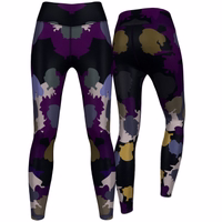 Front- und Rückansicht der Damen-Camo-Leggings aus hochdehnbarem Material, ideal für Yoga, Gymnastik und Training. Langlebiges, atmungsaktives Gewebe unterstützt natürliche Bewegungen. Jetzt kaufen.