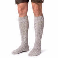 Meliert--1--365-GW200-Trachten-Socken--Bayerische-Trachtensocken-fuer-das-Oktoberfest--Authentische-Bayerische-Stricksocken--Zopfmuster-Trachtensocken--Rustikale-Bayerische-Baumwollsocken--.jpg