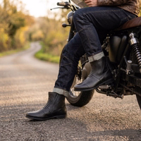 Lifestyle-3-534-GW413-S-boots--motorbike--motorbikeboots--Schuhe--German-Wear--mofa-moped-Mokick-Kraftrad-Motorroller-stiefel--lederschuhe--leather-shoe-GW413-S.jpg