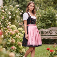 lifestyle-1-672-BTDminDS-Pink-Mini-Bayerische-Dirndl-Schuerze--Damen-Trachten-Bayerische-Schuerze--Oktoberfest-Dirndl-Schuerze--Authentische-Dirndl-Schuerze--Handgemachte-Bayerische-Schuerz.jpg