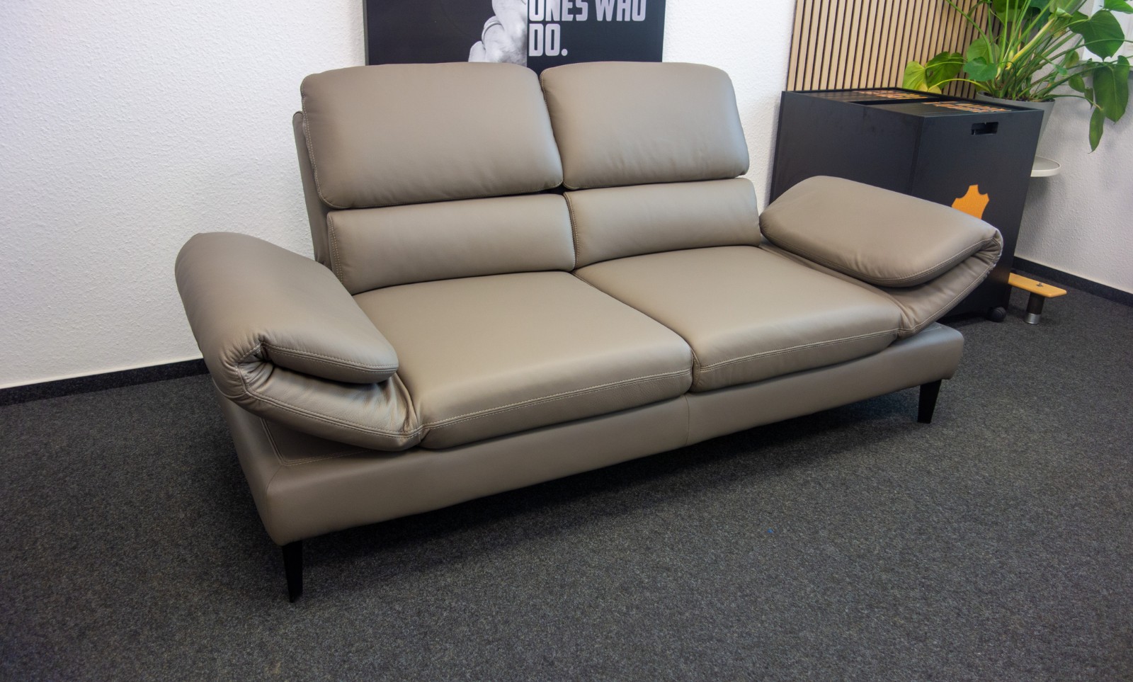 Showroom Dörentrup - Ledersofa Core