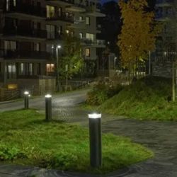 Norlys Stavanger – borne lumineuse, fixation au sol, extérieur