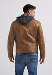 Lederjacke MSMorrison Farbe Cognac Rückansicht getragen