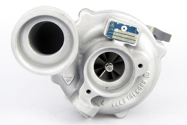 TURBOLADER (KLEIN) BMW 5ER E60, E61 535 d / 200 KW, 272 PS / M57D30 (306D4) 54399880045 54399700045 54399710045