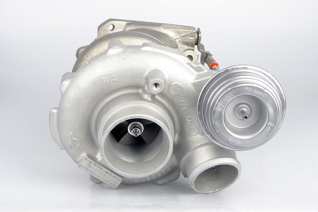 TURBOLADER (RECHTS) MERCEDES-BENZ CLS, E-KLASSE, S-KLASSE, SL, M-KLASSE, GLE, G-KLASSE, GL-KLASSE, GLS 63 AMG / 386 KW, 525 PS / 410 KW, 558 PS / 430 KW, 585 PS / 400 KW, 544 PS / 420 KW, 571 PS / 827056 817778 784119