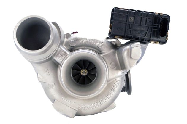 Turbolader für BMW 325d, 330d (E90 / E91 / E92 / E93), 525d, 530d (F10 / F11), 530d GT (F07), 730d (F01 / F02 / F03 / F04) / 150 KW, 204 PS / 180 KW, 245 PS / 777853-5013S