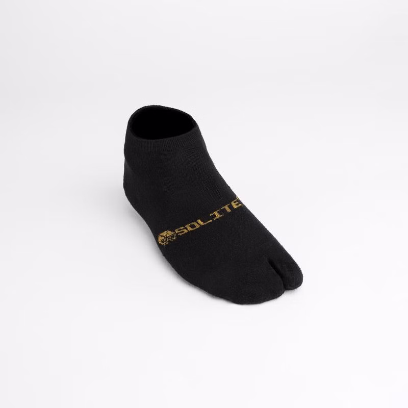 KnitHeatBoosterSock-17f1a3e7-9cec-456d-8400-d08ee5f8f6ea-800x.jpg