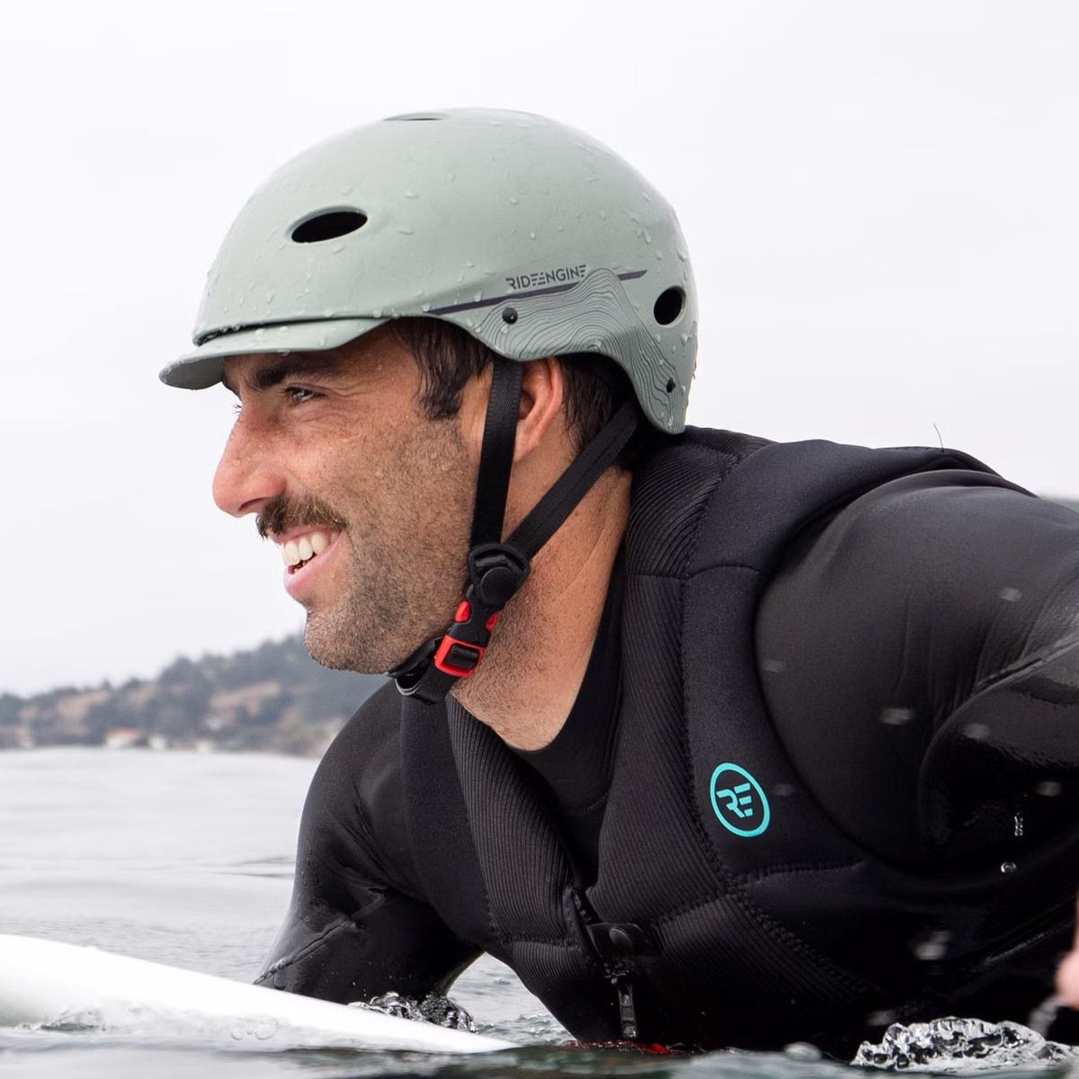 UniverseV2-Helmet-Lifestyle.jpg