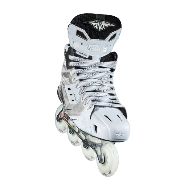 MISSION Inhaler WM01 Senior – Schrägansicht von vorne MISSION Inhaler WM01 Senior Inlinehockey Skates – Schrägansicht von vorne