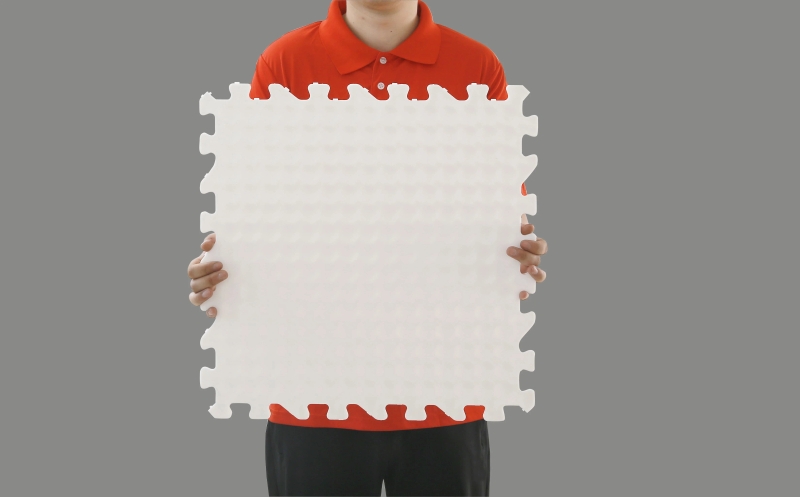 PH-SkateableSyntheticIceTiles-1.jpg