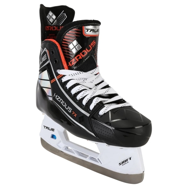 TRUE HZRDUS 7X Intermediate Schlittschuhe – Frontansicht