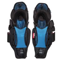 CCM Jetspeed FT8 Pro Beinschoner Junior, offizielle CCM Produktansicht 1