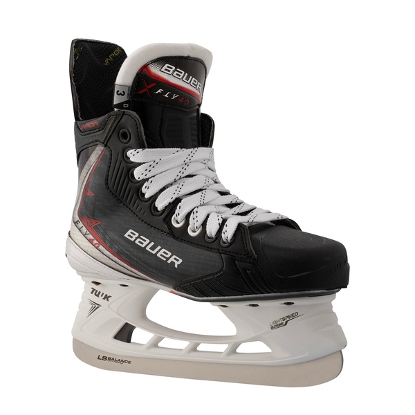 BAUER Vapor FLY40 Junior – Rückansicht BAUER Vapor FLY40 Junior Eishockey-Schlittschuh in hinterer Dreiviertelansicht