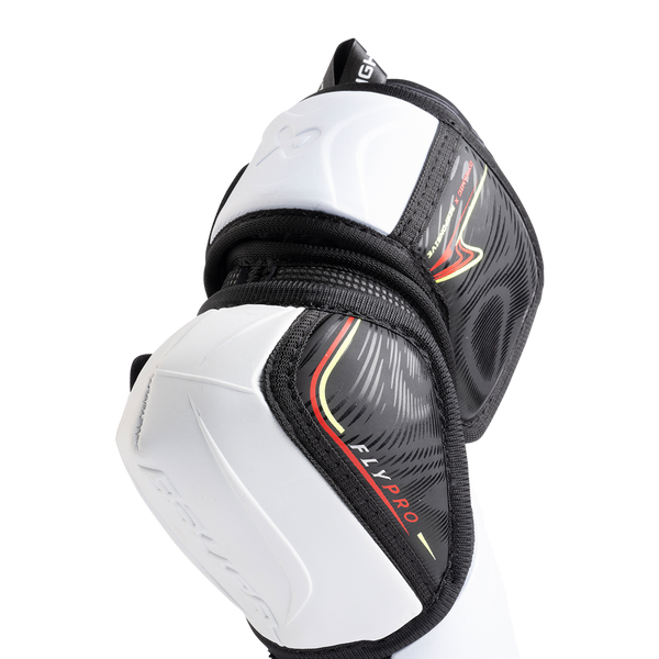 BAUER Vapor FLYPRO Junior Ellenbogenschoner – Kappen- und Bizepskonstruktion