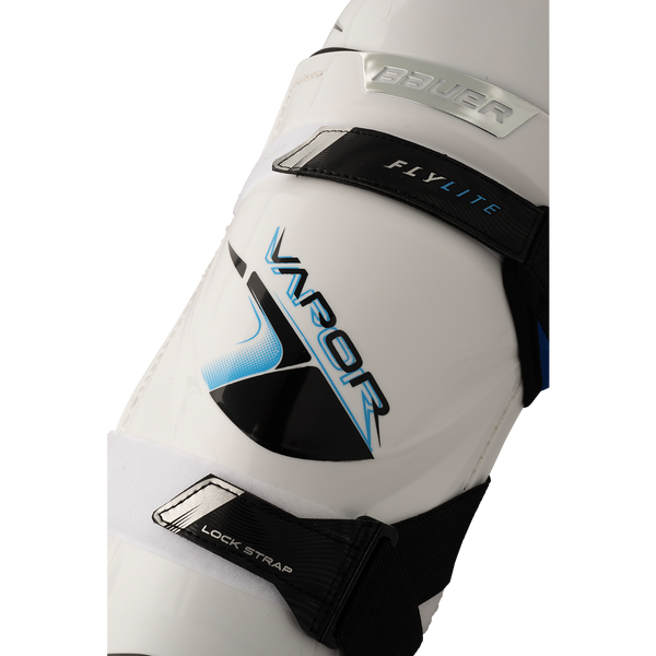 BAUER Vapor FLYLITE Intermediate Beinschoner – Dual-Lock DynaFlex Verschluss Dual-Lock-Verschluss mit DynaFlex-Strap am BAUER Vapor FLYLITE Intermediate Beinschoner