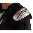 BAUER Vapor FLY40 Senior flache Schulterkappe im Detail