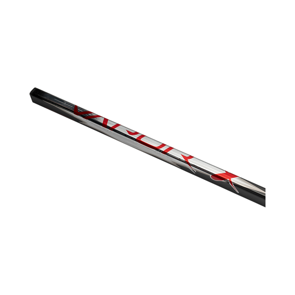 BAUER Vapor League Senior – Griff- und Schaftdetail Detailansicht des oberen Griff- und Schaftbereichs mit Chromgrafik