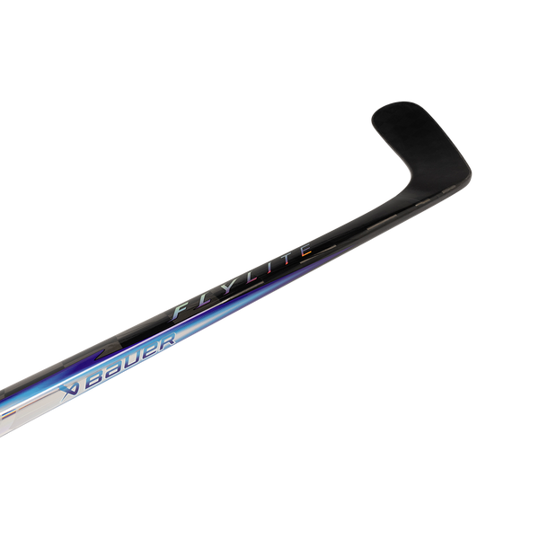 BAUER Vapor FLYLITE Junior stick – blade, low-kick area and TWITCH Taper