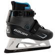 BAUER KONEKT HF3 S25 Junior Torwartschlittschuh – Rückseitenansicht Schwarzer BAUER KONEKT HF3 S25 Junior Torwartschlittschuh in rückwärtiger Dreiviertelansicht