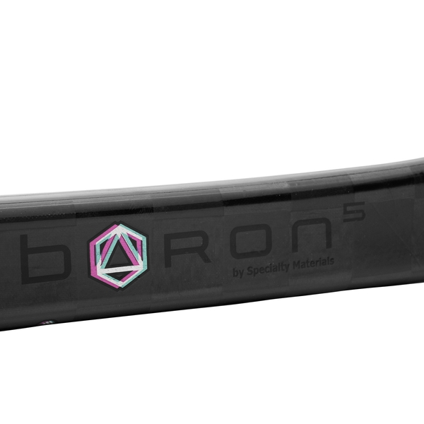 BORON Technologiekennzeichnung am BAUER PROTO2 Black Grip