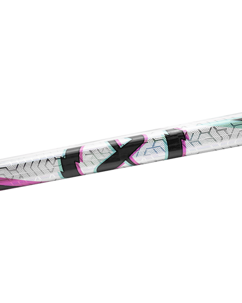 BAUER PROTO2 Grip Junior hockey stick 50 flex 54 inch Black – Upper shaft design detail