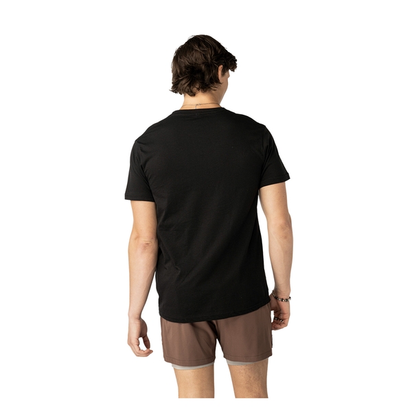 Schwarzes BAUER S26 Core Graphic T-Shirt Senior am Model – Rückansicht