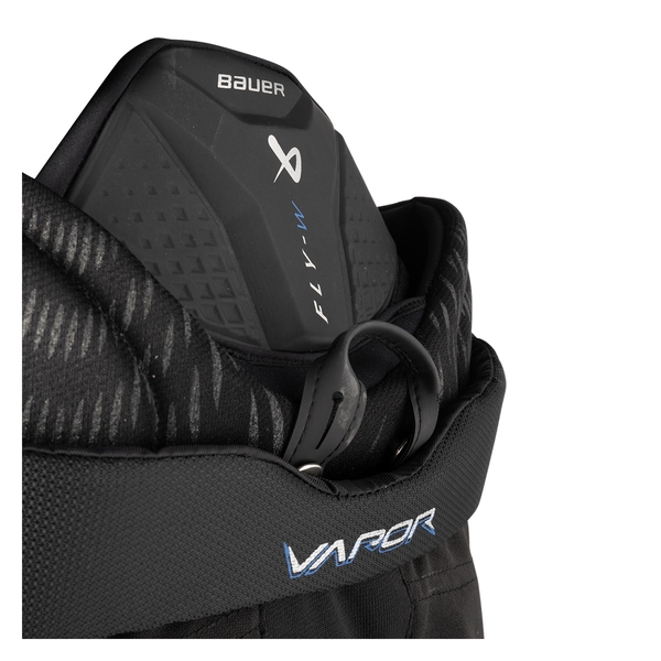 Detail of the independent HD spine protection on the BAUER Vapor FLY-W pants