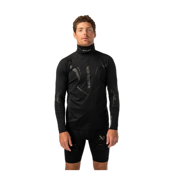 BAUER S26 BodyGuard Pro Baselayer Oberteil Senior in Schwarz am Model – Vorderansicht