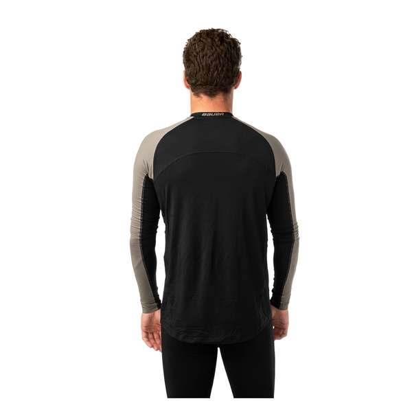 BAUER S26 Performance Baselayer Oberteil Senior in Schwarz/Grau am Model – Rückansicht