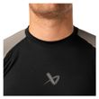 Kragen-, Brust- und BAUER-Logo-Detail des S26 Performance Baselayer Oberteils Senior