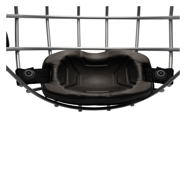 Floating chin cup and lower cage area of the BAUER Contour 1 Facemask S26