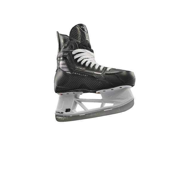 TRUE CATALYST NITRO Schlittschuhe Senior – hero45front TRUE CATALYST NITRO Schlittschuhe Senior Produktansicht hero45front