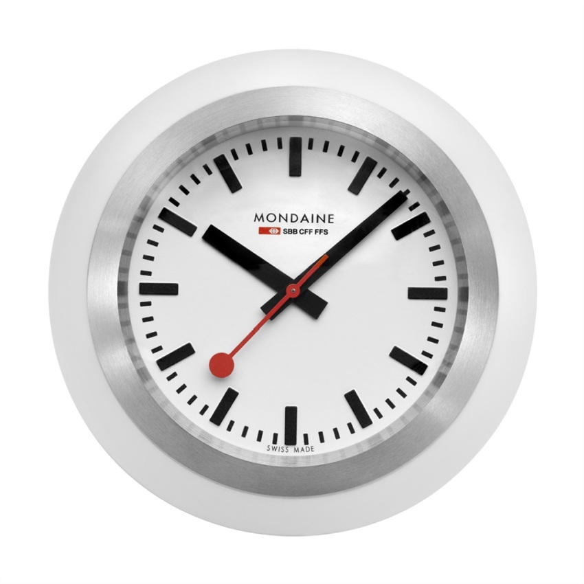 Mondaine A660.30335.16SBA Classic Reiseuhr Clocks