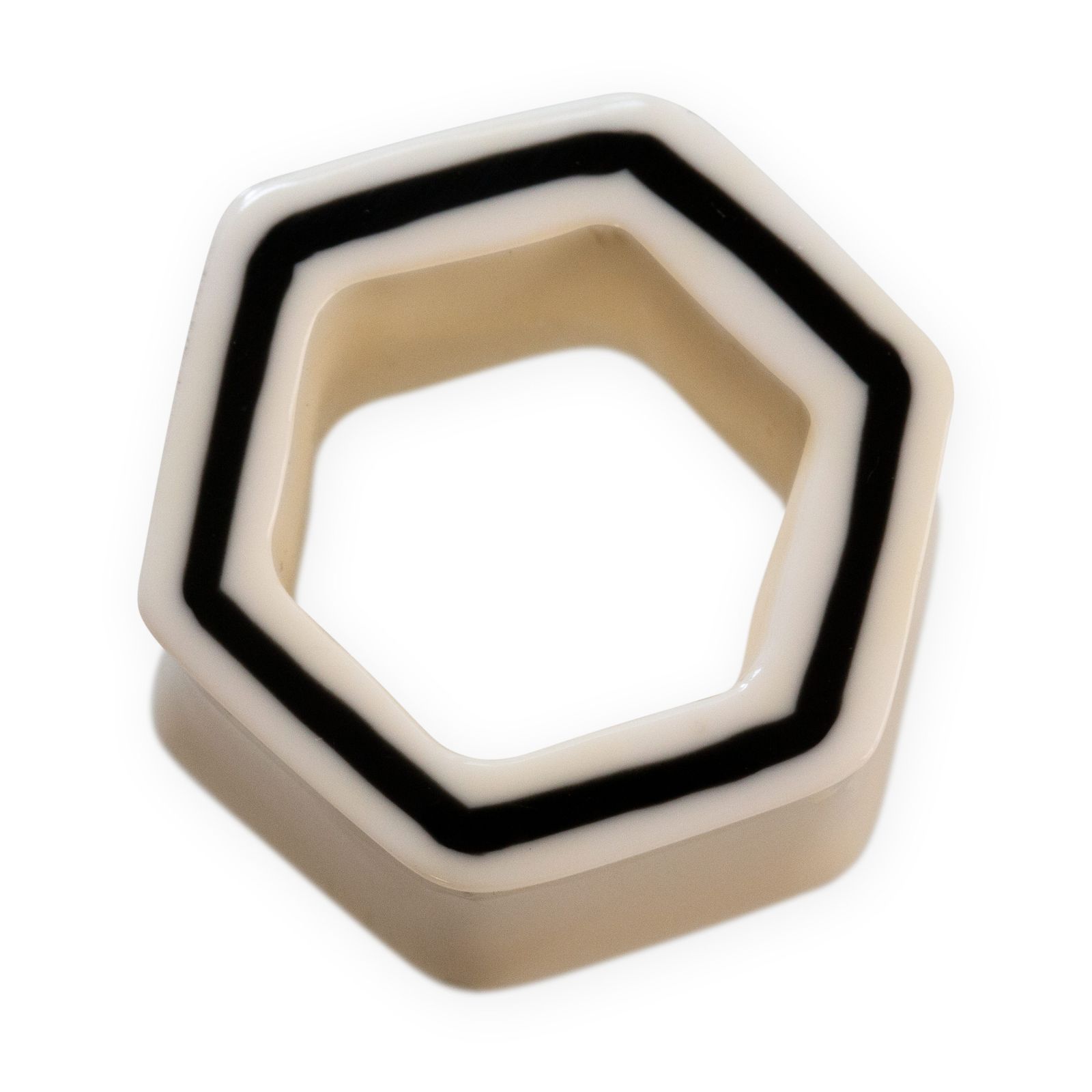 Fly Style - Hexagon Flesh Tunnel aus Knochen mit Horn Linie