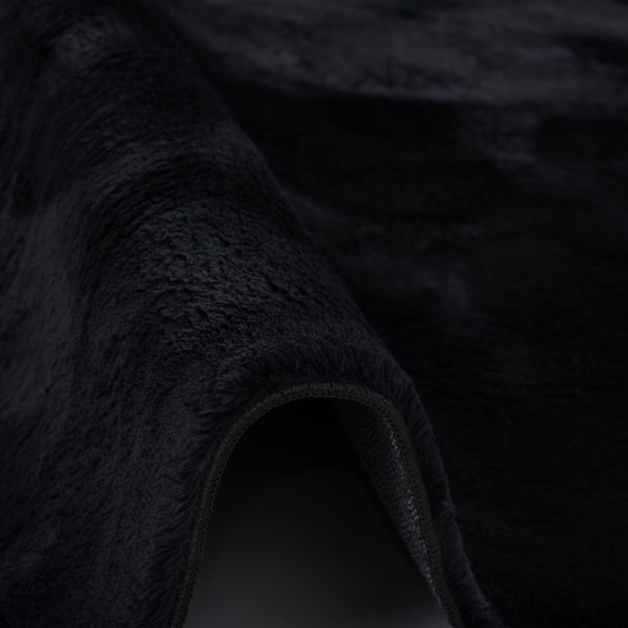 Dinarsu-Loft-37-Black-90-E-02.jpg