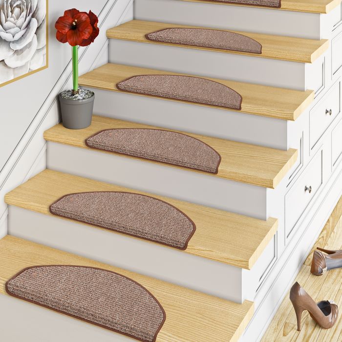 Primo - Tapis d'escalier à boucles tendance - Marron (semi-circulaire)