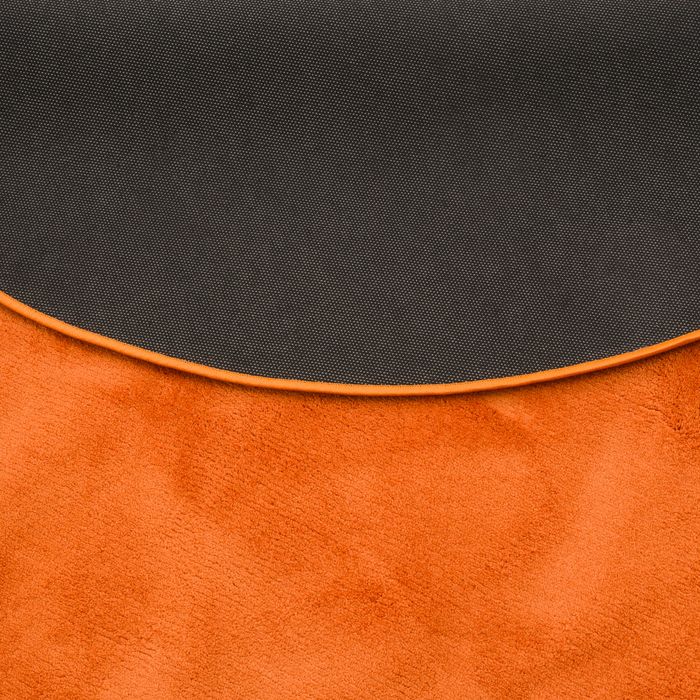 Melia-Orange-R-03.jpg