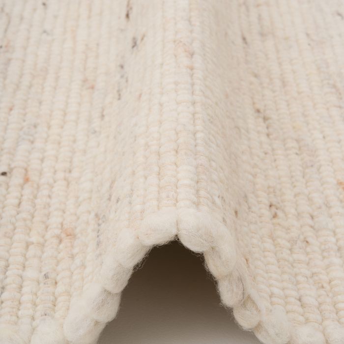 Alaska-Beige-L-03.jpg