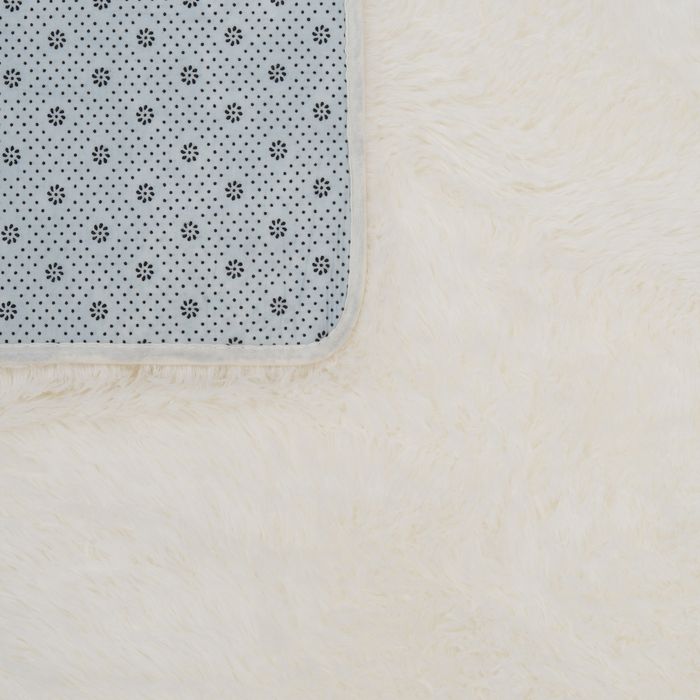 Fluffy-Weiss-80001-01-White-E-05.jpg