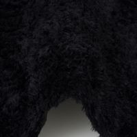 Fluffy-Schwarz-80001-20-Black-E-03.jpg