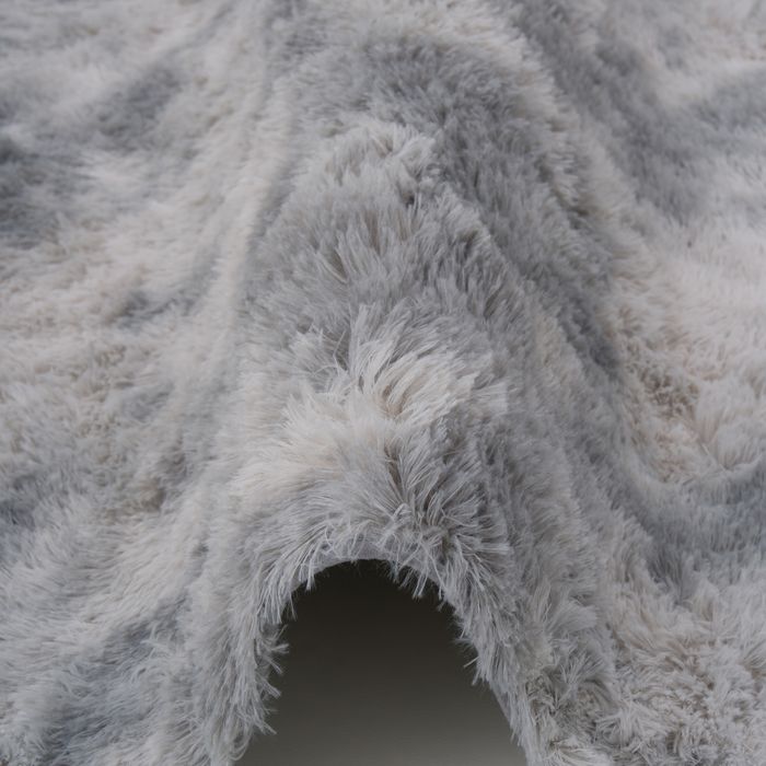 Fluffy-Grau-80001-95-Silver-E-03.jpg