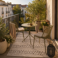 Outdoor-Braun-Modern.png