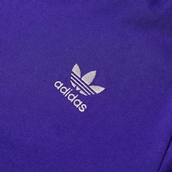 EJ9685-adidas-originals-trefoil-tee-herren-shirt-purple-lila-3.jpg EJ9685-adidas-originals-trefoil-tee-herren-shirt-purple-lila-3.jpg