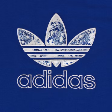 ADIDAS ORIGINALS ADI SATIN TREFOIL SLIM TEE DAMEN FREIZEIT SPORT T-SHIRT BLAU 