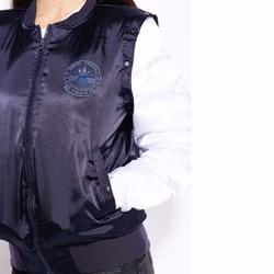 AA3881-adidas-rita-ora-cosmic-c-jacket-wattiert-bomberjacke-5.jpg AA3881-adidas-rita-ora-cosmic-c-jacket-wattiert-bomberjacke-5.jpg